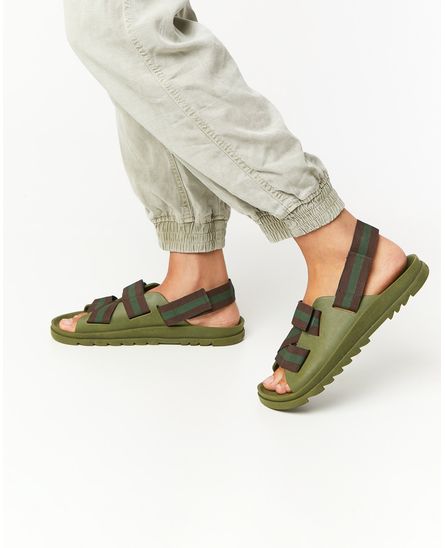 Outer. Bazar Feminino | Sapatos de couro em promoção